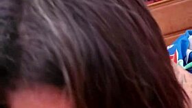 mi madrastra tragando semen por las mañanas con striptease 😏💦