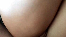 Romantikus szex a barátommal cumával a szájában