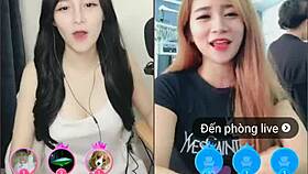 Two Cute Korean Girls In Sexy Webcam Livestream