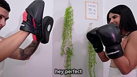 i fucked a horny milf after boxing training, starting with licking her pussy in doggystyle, dilan clavijo