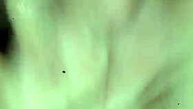 Squirt Latina Hermosa!