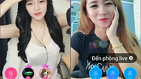 Two Cute Korean Girls In Sexy Webcam Livestream
