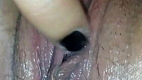 ex wet pussy dripping 😏