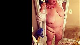 bbw hotwife giving a bull head