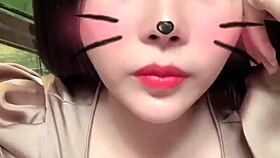 大奶亚洲妹bigo直播玩奶