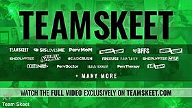 Эй, нет лучшего способа начать новый год с монстр-членом в пизде 😏