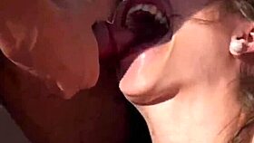 Chica Ayuda A Gymbro Con Los Ejercicios - Hardnikole Payo Pro