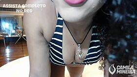 Novinha dances naked in bathtub 😘