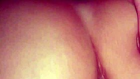 RUIVA DA BUCETA ROSINHA SOFRE DEPOIS DE ACEITAR FAZER ANAL COM NAMORADO PAUZUDO