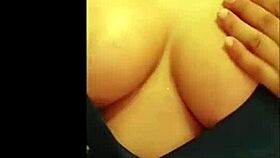 Damn Pregnant Young Girl Loves Softcore Action!