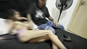 饥渴继妹不让我玩游戏！