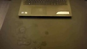 Huge cumshot from hard cock, that's impressive!