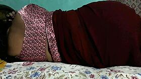 Sanjana aunty shows ass in maroon saree casually