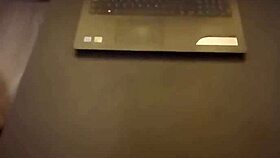 Huge cumshot from hard cock, that's impressive!