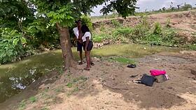 in the forest, the chubby girlfriend gets fucked outdoors