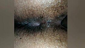 Indian girlfriend Ariana riding - comment