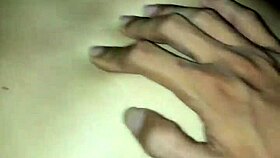 สาวเวียดนามงอตัวโดนเย็ดสไตล์หมาแรงๆ!