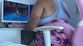 Gaming gone wrong embarrassing moment while playing online