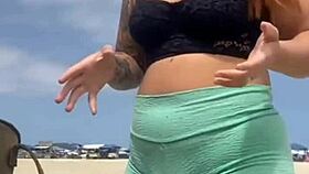 Novinho Quer Trazer Amigo Para Comer Pussy Inchada Na Praia