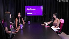 renatinha melo shows tits and pussy, teasing men who didn't come.