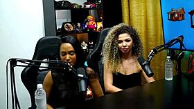 daniely patricia red kissed in podcast, ruan speechless