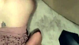 Taking that long dick in the homemade video