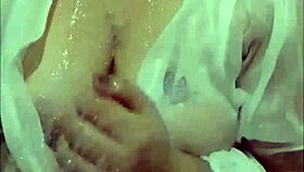 Viral Student Naligo Mag Isa