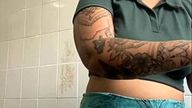 I Love Flashing My Swollen Big Pussy Outdoors