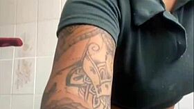 I Love Flashing My Swollen Big Pussy Outdoors