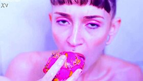 Bare Toes Crush Juicy Fruit