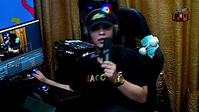 daniely patricia red kissed in podcast, ruan speechless