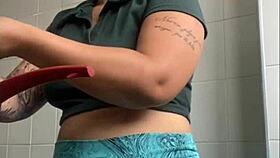 I Love Flashing My Swollen Big Pussy Outdoors