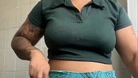 I Love Flashing My Swollen Big Pussy Outdoors