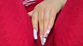 frotando mi co�o a traves de leggins hasta mojarlos delicioso - se moja y habla tan sucio que te hace excitar demasido