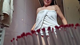 hey, check out santos masturbating her pussy on this video?