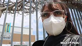 Peruana Mariana accepts gifts for sex in my apartment