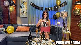 is this the ultimate milf fantasy?