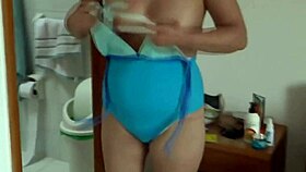 Stepmom Masturbates And Urinates At The Beach!