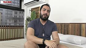 Look who passed by here, this naughty little thing horny in the ass.