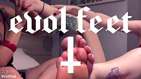 I want you to run your tongue between my toes while I moan in lingerie. 😘