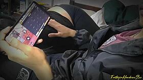 i learn to play free fire while getting a blowjob, but i can't cum.