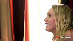 Big Ass Employee AJ Applegate Squirts For Boss