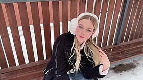 Stranger Divorced for Wild Sex with New iPhone as Bait