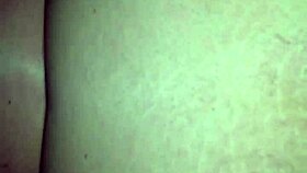 BBWが大きなディルドでクレイジーにファック