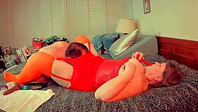 granny velma dinkley licks and sucks in close-up amateur costume fun