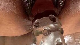 exploring big pussy with toys