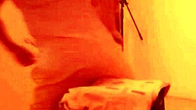 La Puta Del Prostibulo Me Dio Una Gran Mamada De Testiculos Gratis A Cambio De Obtener El Nuevo Celular De Moda Porno Real En El Cabaret