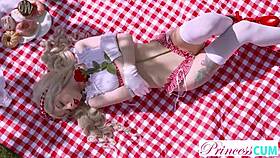 Kinky Kenzie Reeves, Feed Me That Cumshot!