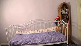 18 Year Old Amateur Receives Facial