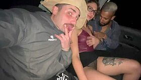A loirinha gets into trouble with two in car ride